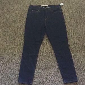 Gap true skinny ankle jeans